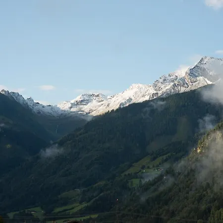 Haus Brandeck Konukevi Uttendorf