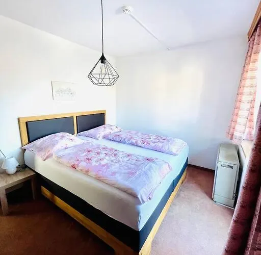 Haus Brandeck בית הארחה